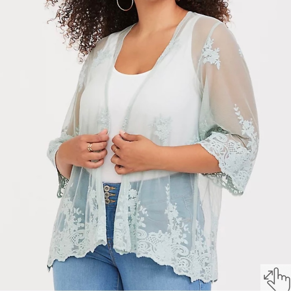 Torrid Mint Green Floral Embroidery Mesh Lace Sheer Kimono Cover Up Size 1X 2X